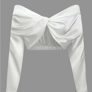 Micas off the shoulder crop blouse